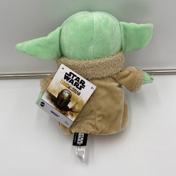 Star Wars Mandalorian Baby Yoda Grogu Soft Plush 9" NWT - Picture 2 of 3